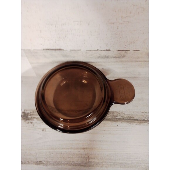 Vision Amber/ Tan Small Glass Bowl Made IN THE USA  With Lid - Picture 4 of 16